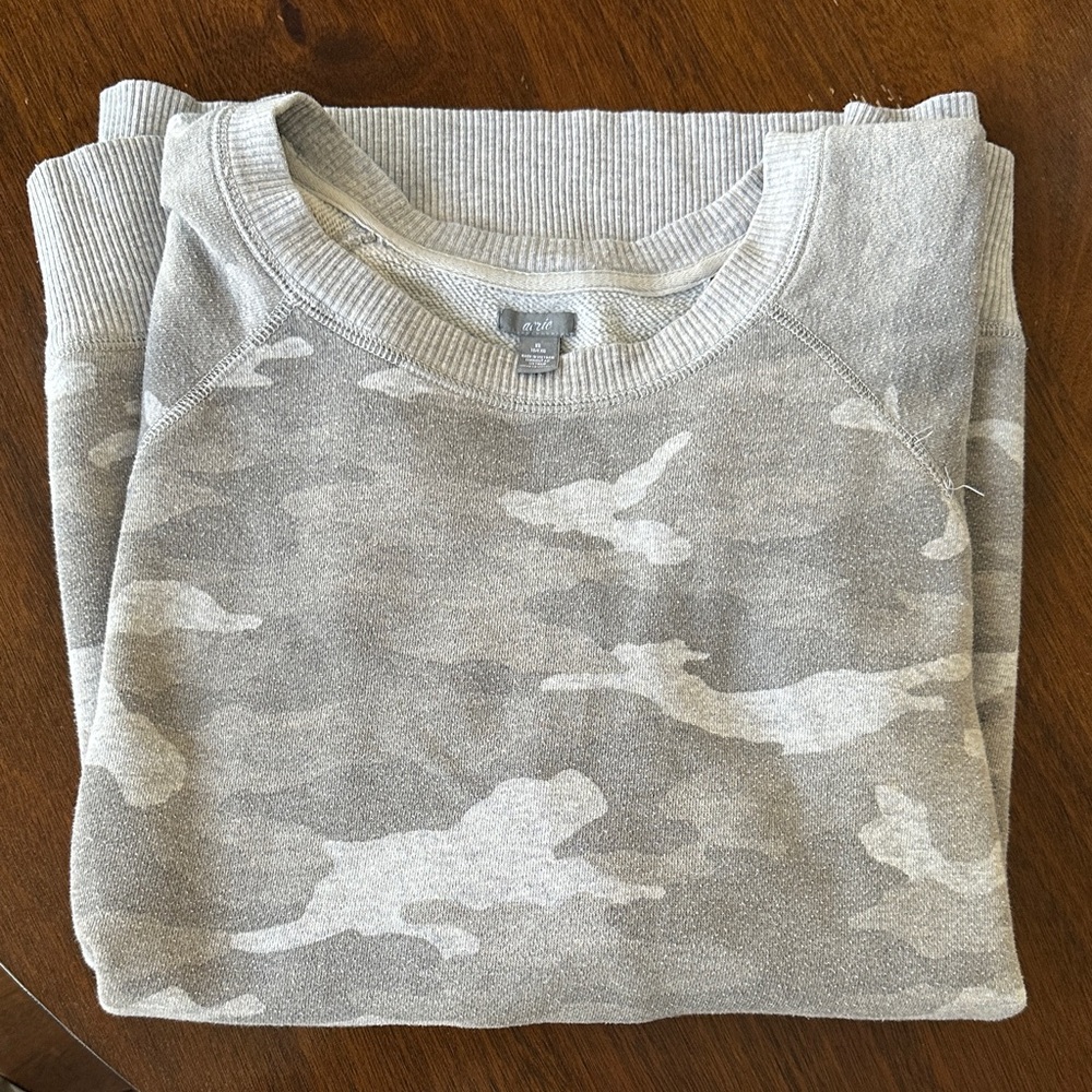 Aerie Gray Camo Woman’s Crewneck Sweatshirt